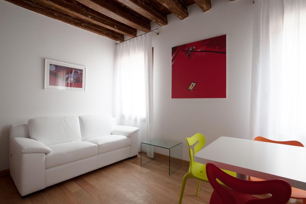 The Lion'S House Apt1 Venezia Camera foto
